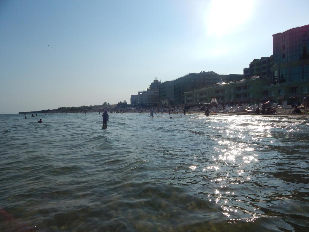Black Sea Panorama Apartment نيسيبار الغرفة الصورة